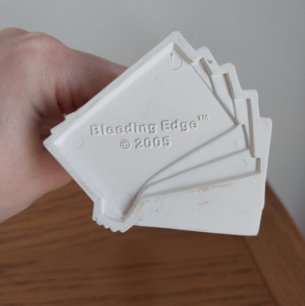 Bleeding Edge Goth "Malice in Wonderland" 2005, series 4, variant 7" figurine - Picture 8 of 8